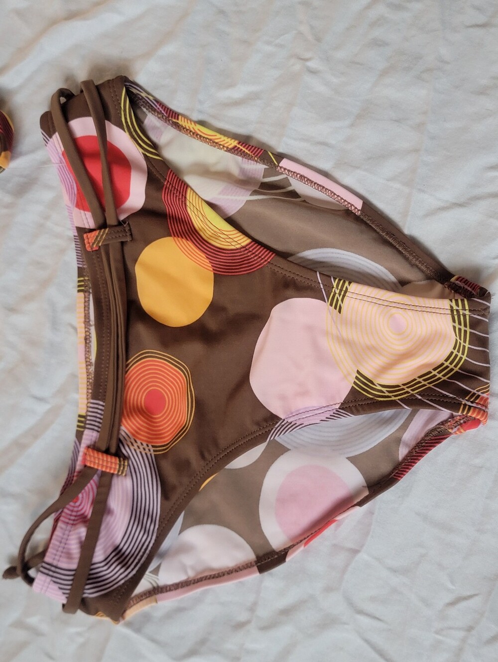 BODY GLOVE Brown Multicolor Circle Print Bikini Set - Picture 3 of 9
